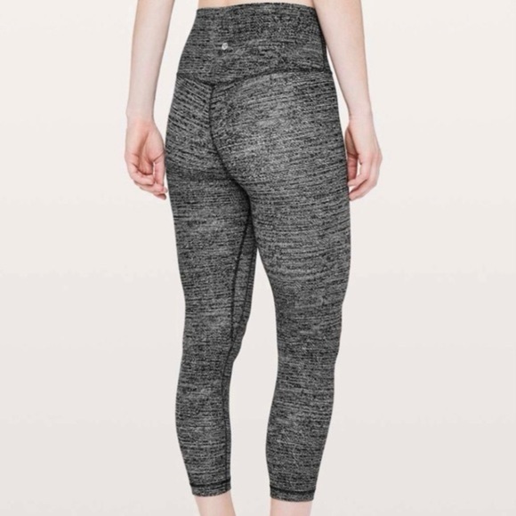 Lululemon Align Crop Pant Twillines Ice Gray/Black Size 4 - Picture 1 of 11